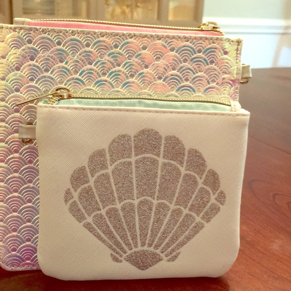 Mermaid pouches